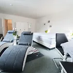 Forsthaus 3*