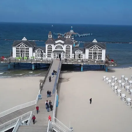 酒店 Forsthaus Sellin (Rugen)