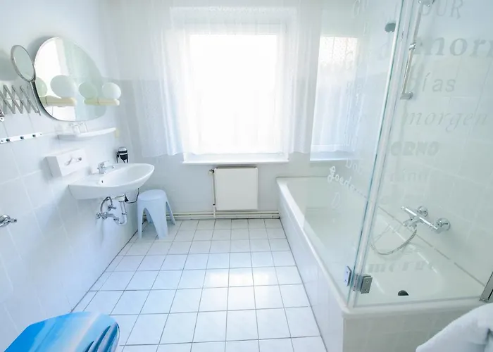 Готель Forsthaus Sellin (Rugen)